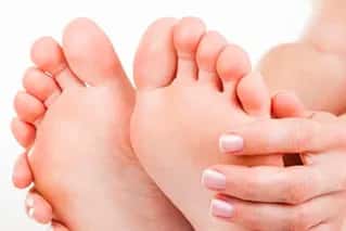 Hyperhidrose plantaire (pieds)